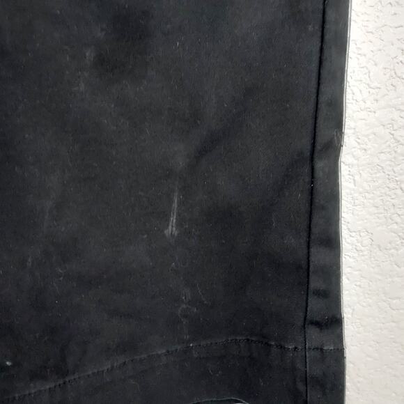 CAbi Black Chino Bermuda Length Shorts Size 4 - Picture 12 of 12